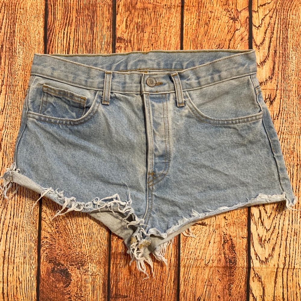 Brandy Melville John Galt Cut-Off Jean Shorts